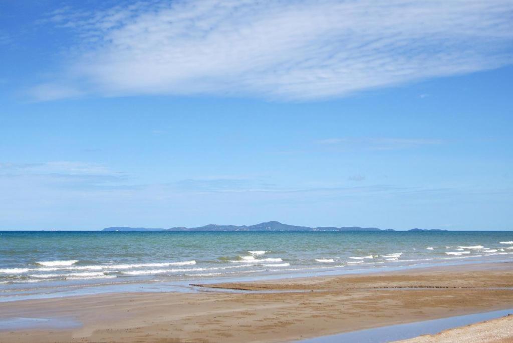 Sarita Chalet & Spa Hotel - Sha Extra Plus Jomtien Beach Dış mekan fotoğraf