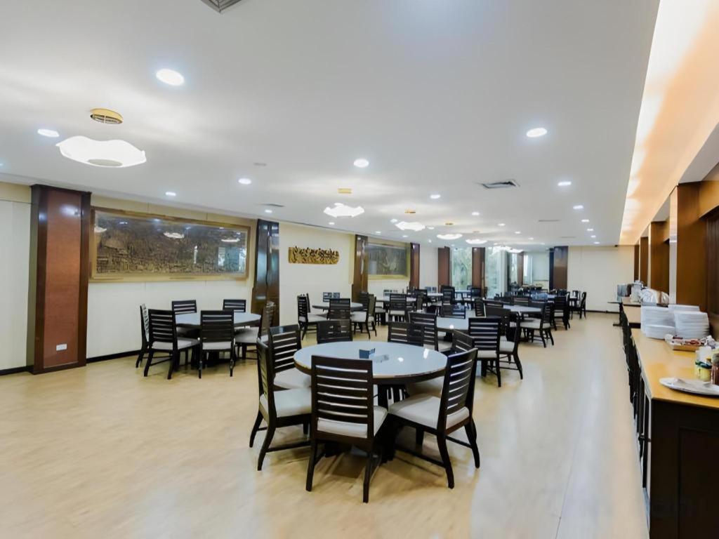 Sarita Chalet & Spa Hotel - Sha Extra Plus Jomtien Beach Dış mekan fotoğraf