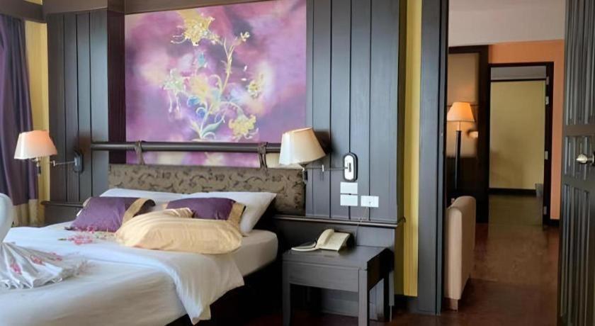 Sarita Chalet & Spa Hotel - Sha Extra Plus Jomtien Beach Dış mekan fotoğraf